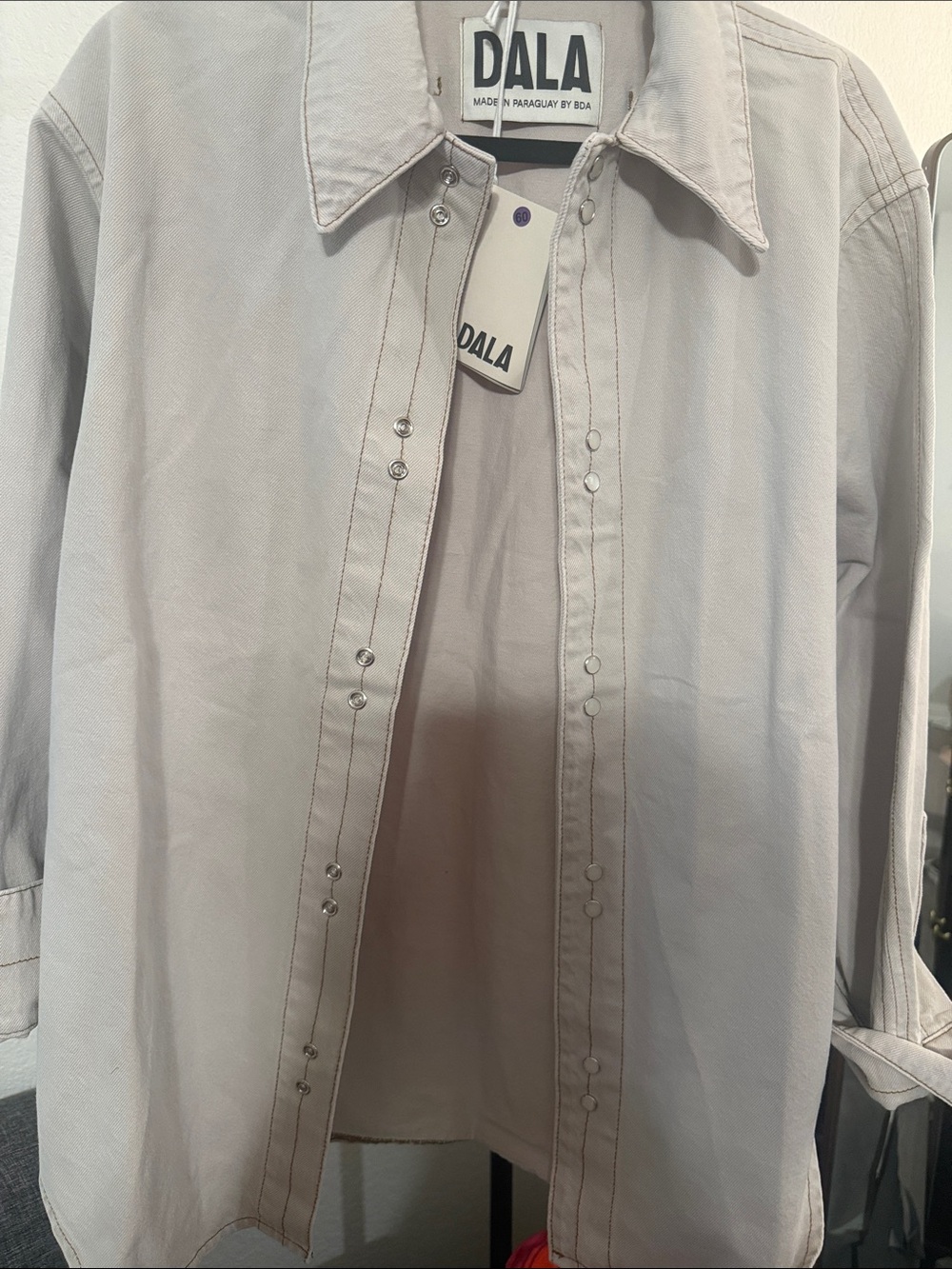 DALA Light Beige Button-Up Shirt/Jacket